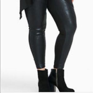 Black Size 1 Torrid Front Sequin Leggings